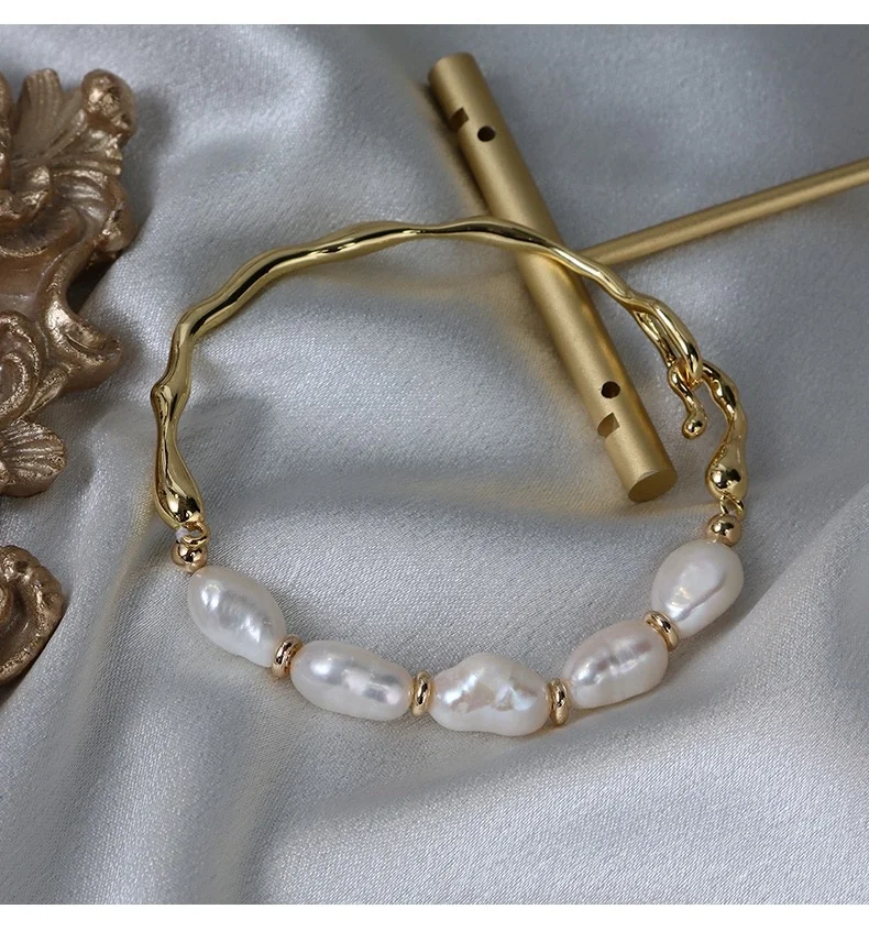 Premium Handcrafted Baroque Freshwater Pearl Bracelet Irregular Pearl Bohemian Fashion Women Jewelry