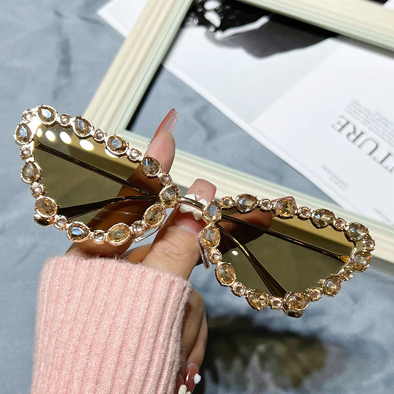 Rhinestone Frame Square Sunglasses Y2k Women Ladies Diamond Glasses Brand  Designer Fashion Sun Glasses Uv400 Shades Female 2025