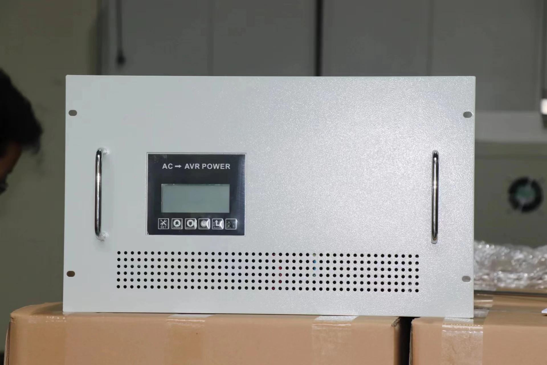 Good Quality Automatic Single Phase 5KVA Voltage Stabilizer for UPS Rack Mount Single Phase Ac Voltage Regulator
