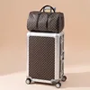 Marrone con borsa