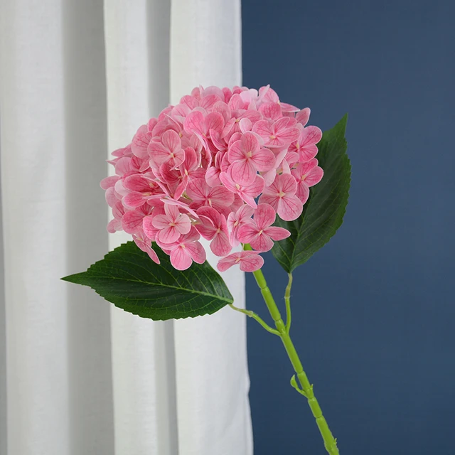 Hot Selling Artificial  Hydrangea  Long Stem Latex Real Touch Hydrangea For Hotel Garden Decoration Hydrangea