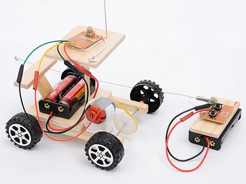 DIY Wireless Remote Control Racing Model Kit Wood Kids Physical Science Experiments Toy Set Boy Assembled Car Educational Toy