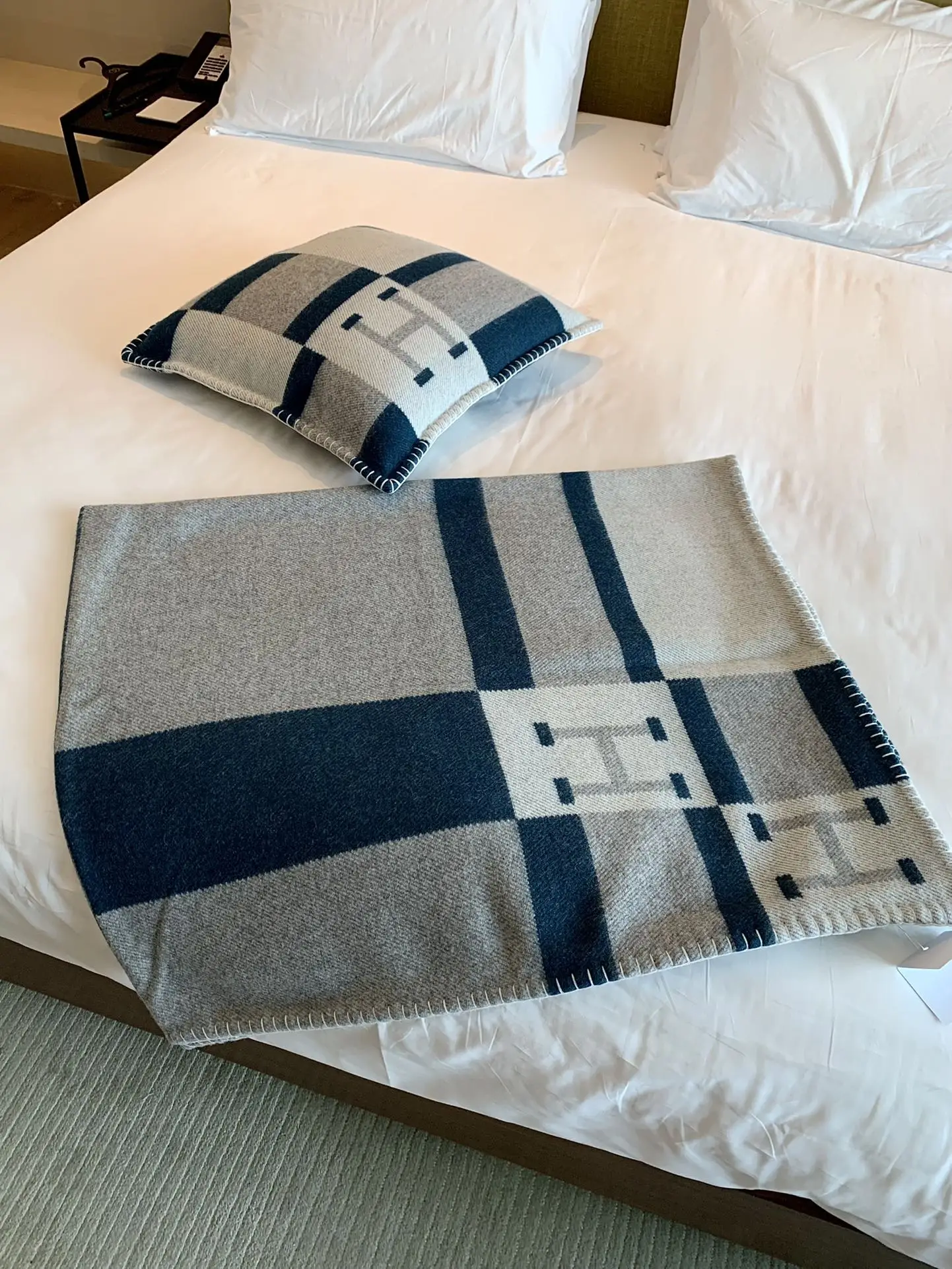 1550g Top Quality H Blanket Cashmere Wool Knitting Blankets All Season