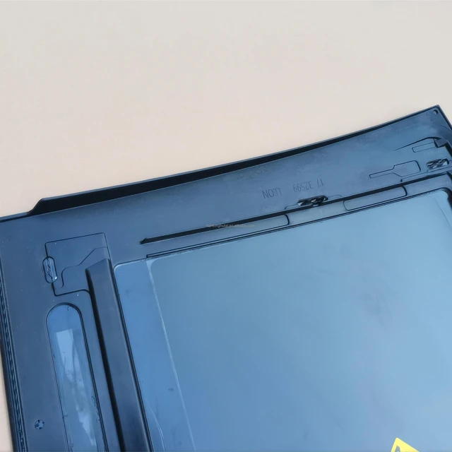 High quality auto parts auto glass windshield assembly sunroof for SEAT LEON 5D HATCHBACK 2012-