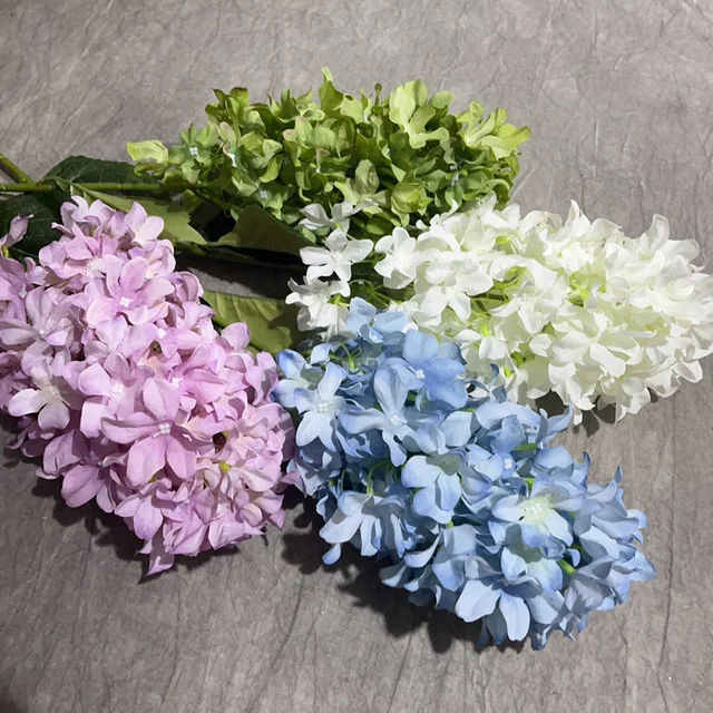 Factory Wholesale Real Touch Wedding Hydrangea Artificial Blue White Hydrangea Vase Decoration for Indoor Outdoor Party Events.