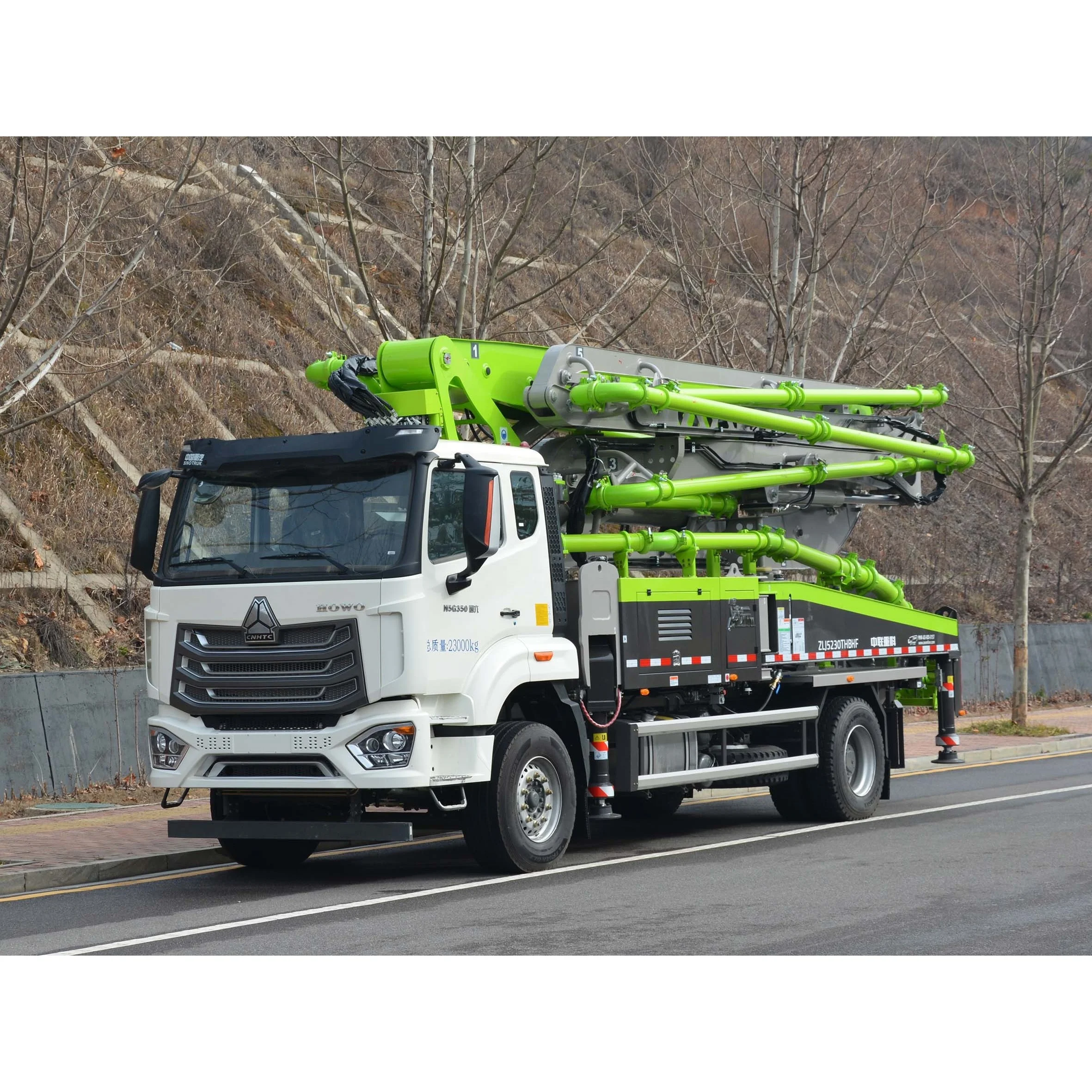 Eşsiz performans: Zoomlion 38 M beton pompası kamyonu ZLJ5230THBKF