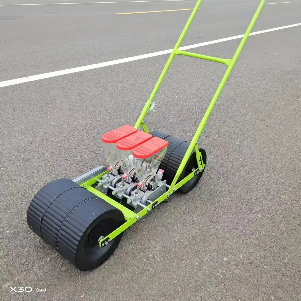 NEWEEK Manual Vegetable Seeder Planter Factory Price Portable 3 Rows Onion Carrot Sowing Machine Agriculture Seeds Transplanters