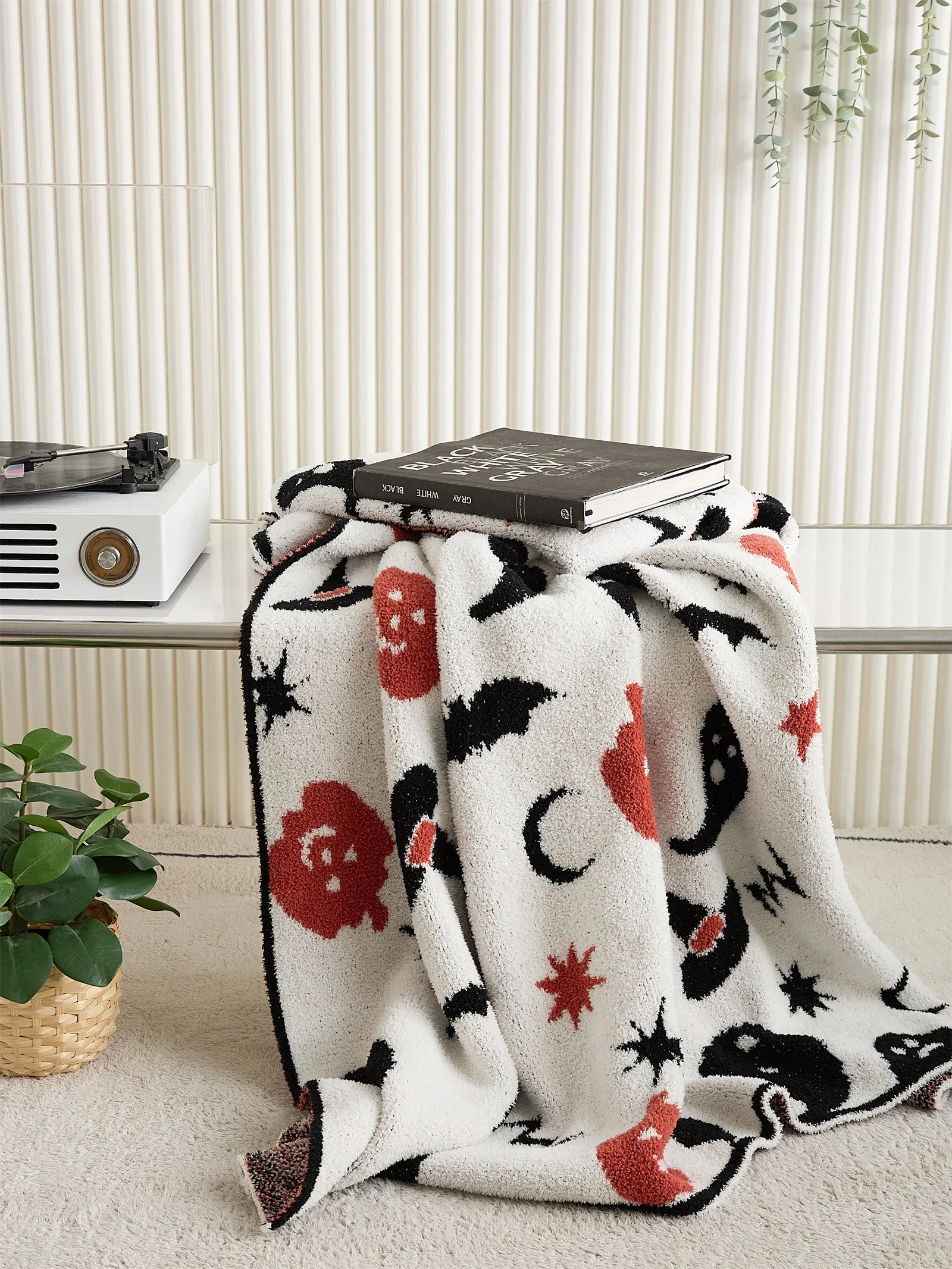 Wholesale Super Cozy Microfiber Knitted Blanket For Halloween Blanket And Home Decoration   WSJPD supplier