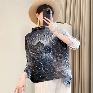 Miyake Top Women's Bat-Sleeve Printed Pleated T-Shirt Loose Slimming All-Match Casual Style for Spring Summer Western Large Size