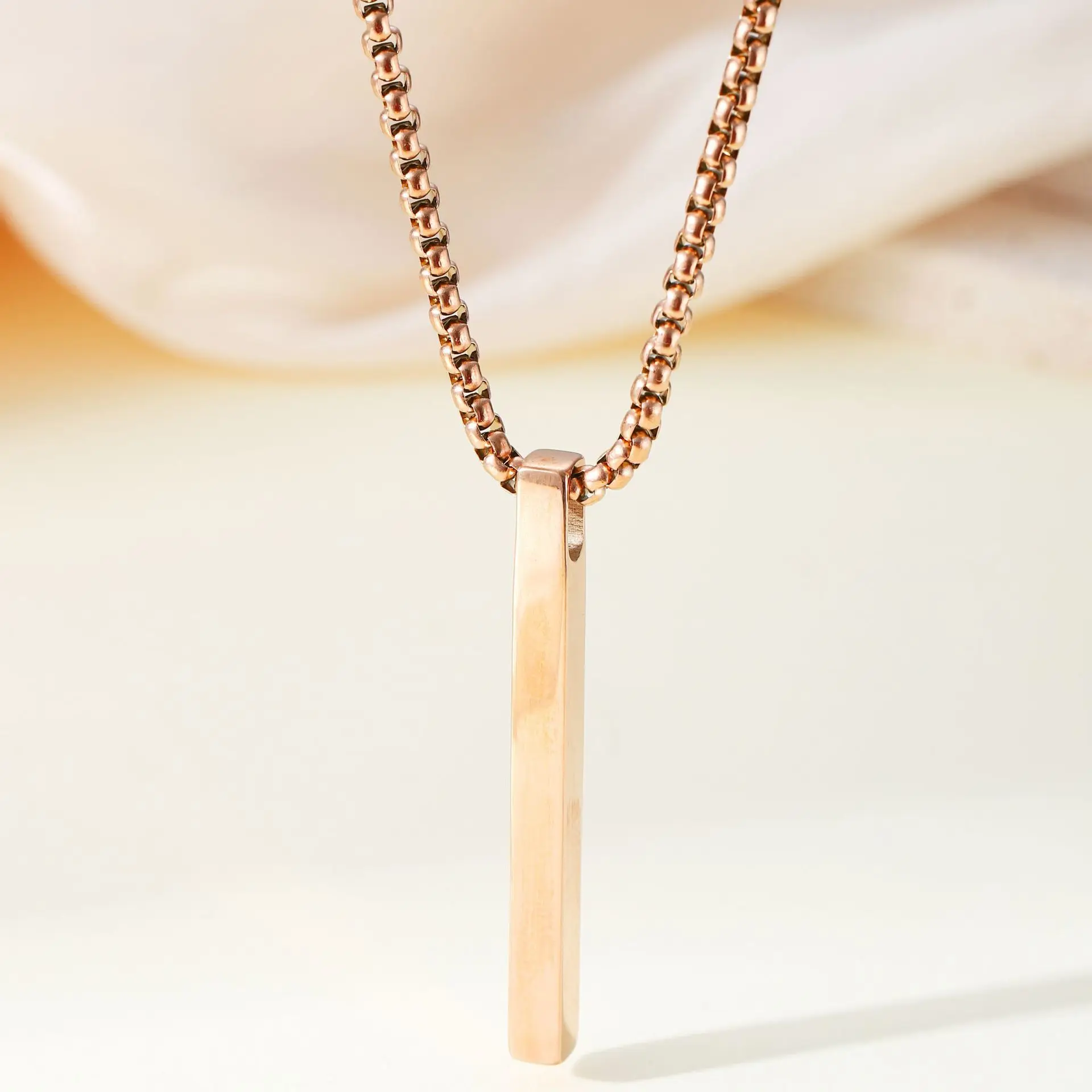 Hot Sale Custom Hip Hop Round Box Chain Vertical Bar Blank Pendant