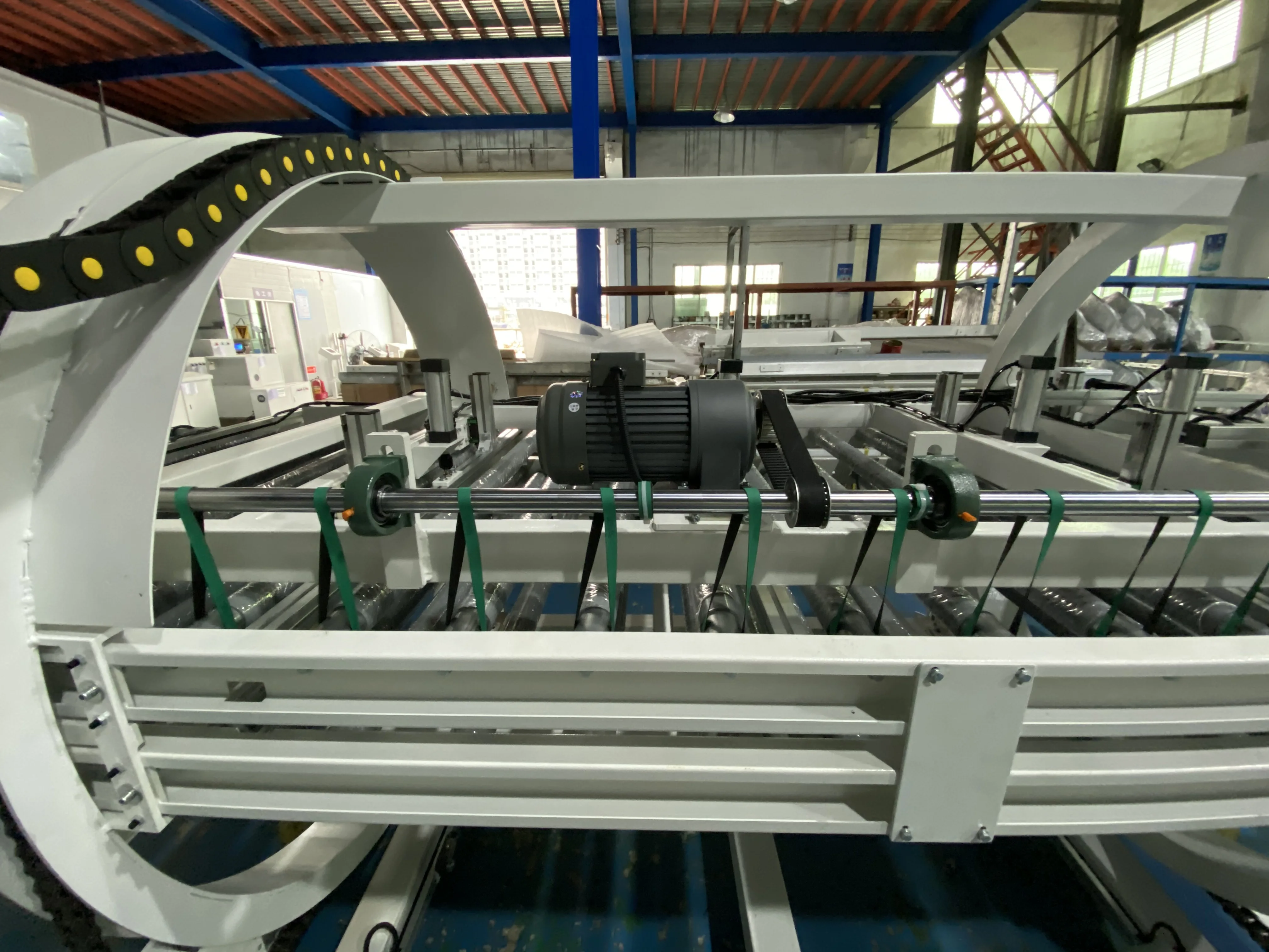 Hongrui Cheap Price Automatic Panel Turnover Machine Power Roller Conveyor System