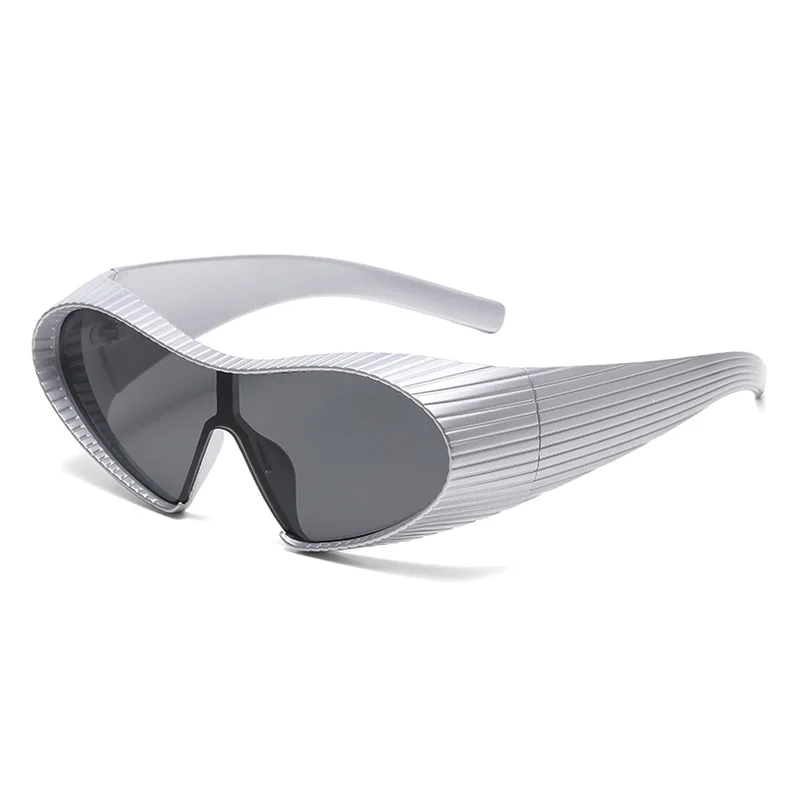 Chic Futuristic Cat-Eye Oversized Sunglasses in Ice Chrome Amazon.com: Melpomenia Oversized Futuristic Sunglasses for  main image 3
