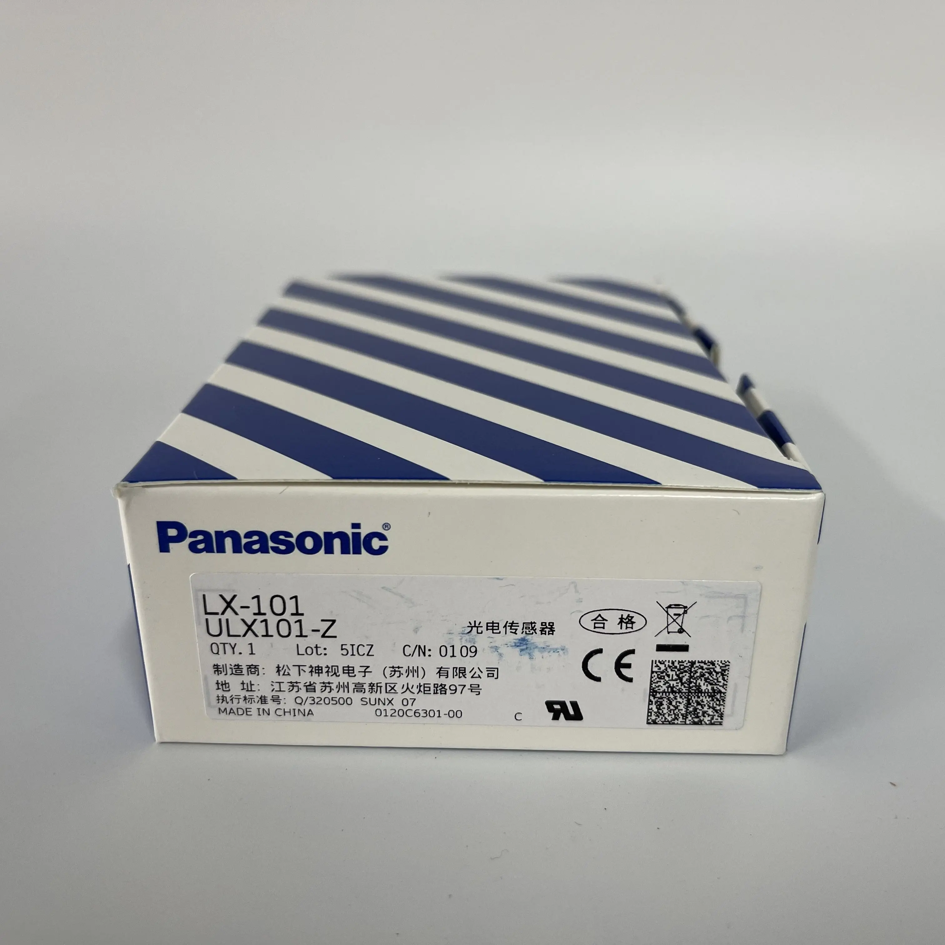Panasonic Photoelectric Sensor LX-101 ULX101-Z