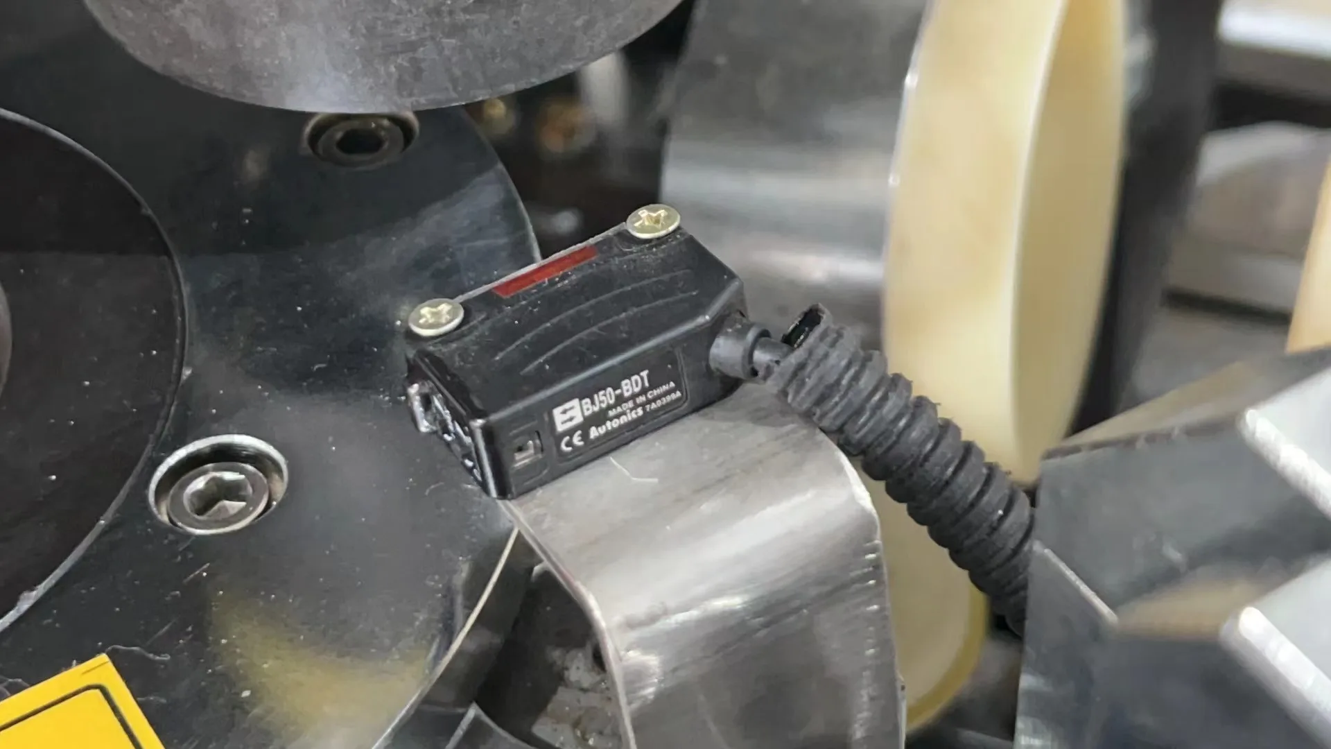 High Speed Servo Motor Paper Cup Machine details