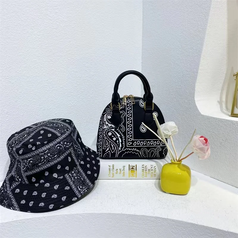 Wholesale Ins 2021 New Fashion Cashew Flower Women Handbag Set Portable  Simple Chain Shoulder Bag Diagonal Ladies Bandana Bags