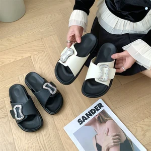 Summer Collection Custom Logo Anti-Slip Silver Flat Sandals for Ladies PVC Insole Breathable Platform for Slippers Dropshipping