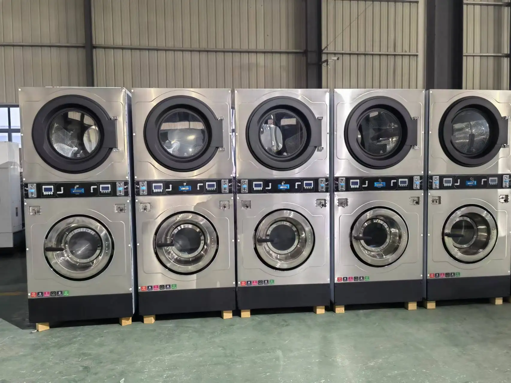 케냐 12 - 25kg 코인 운영 상업용 스택 2in1 세탁기 건조기 세탁 세탁기 가격