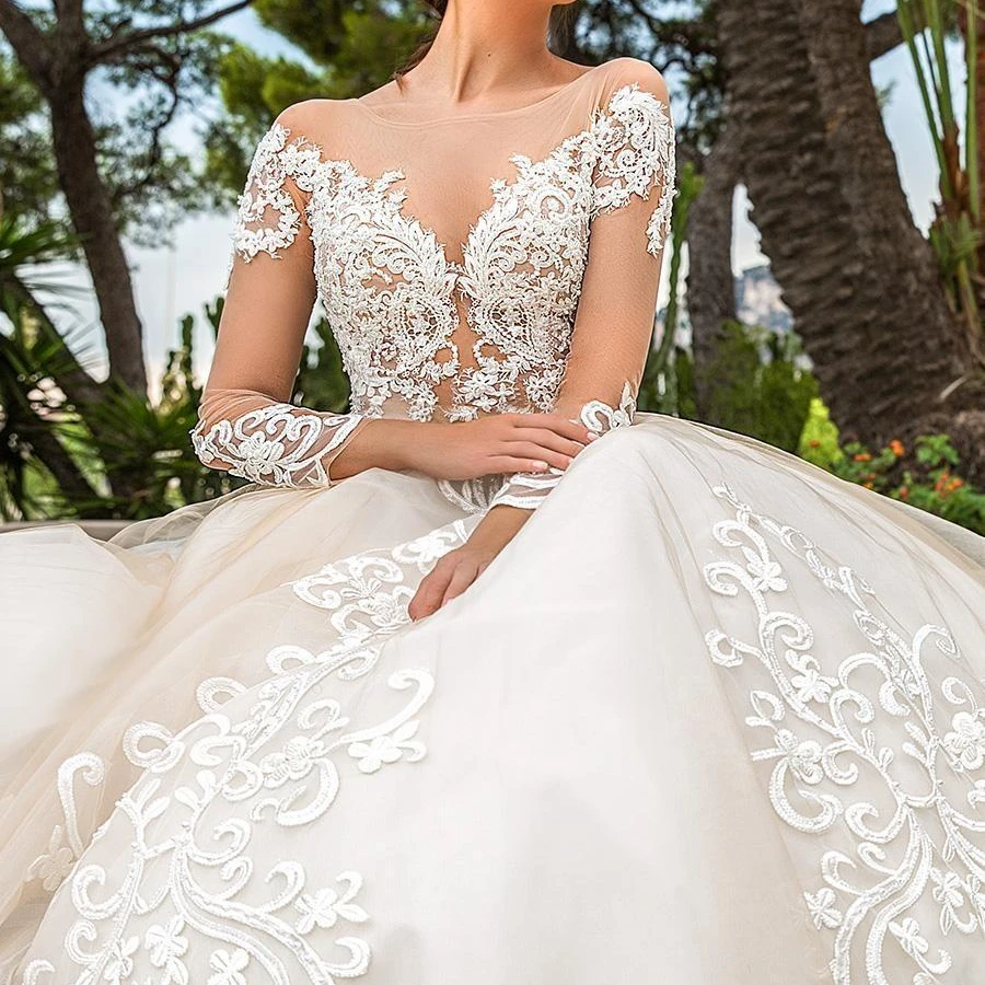 S3894F Drop Shipping New Style Trim and Slim Tutu Skirt Trailing Plus Size  Wedding Dresses for Bride