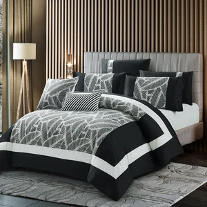 Factory Direct Luxury Jacquard Bedding Set 8pcs High Quality Soft Touch Comforter Woven with Vintage Pattern