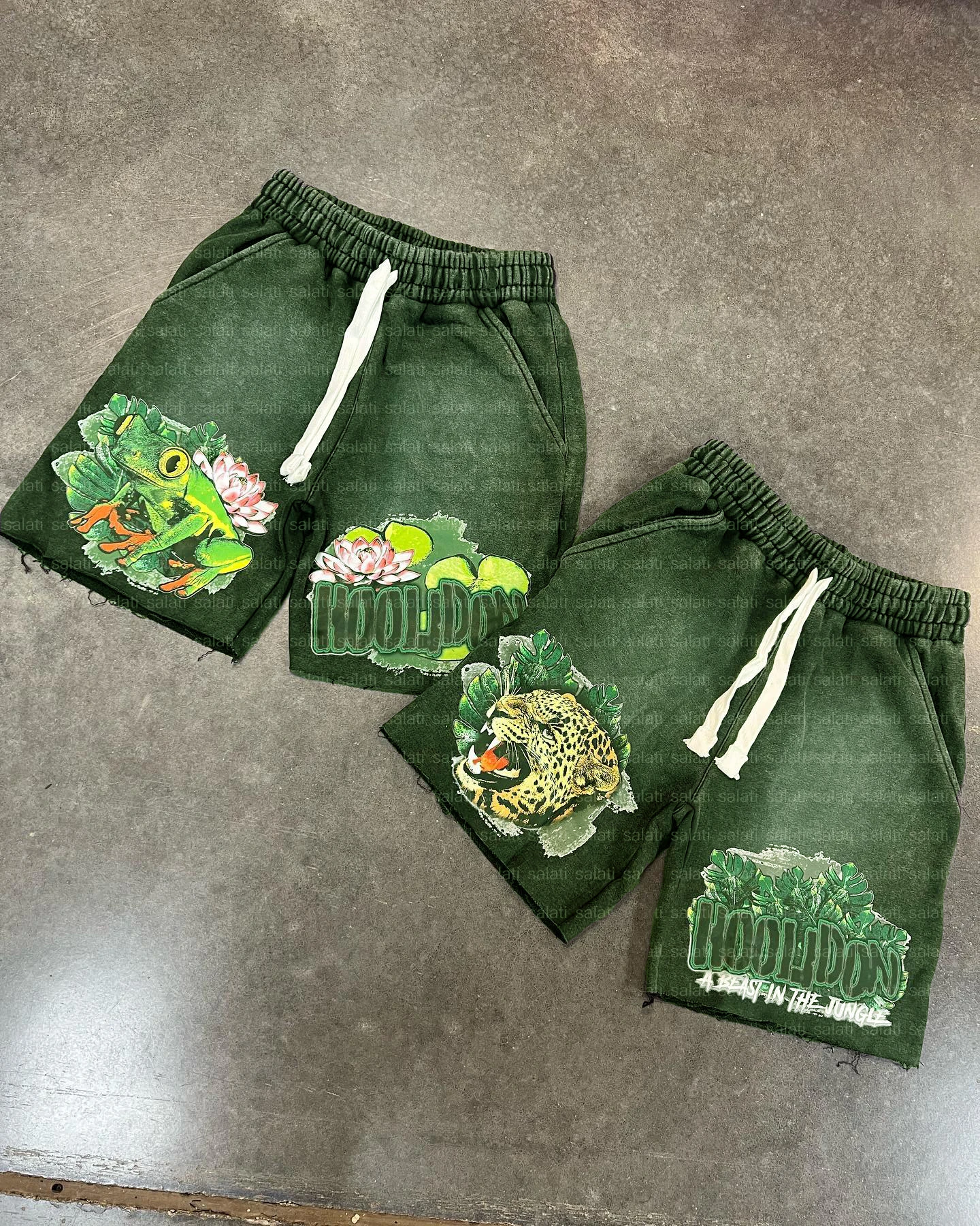 Custom Streetwear Summer Bermuda Sweat Shorts Baggy Oversized Cotton French Terry Sun Faded Distressed Acid Wash Shorts for Men gallery 7
