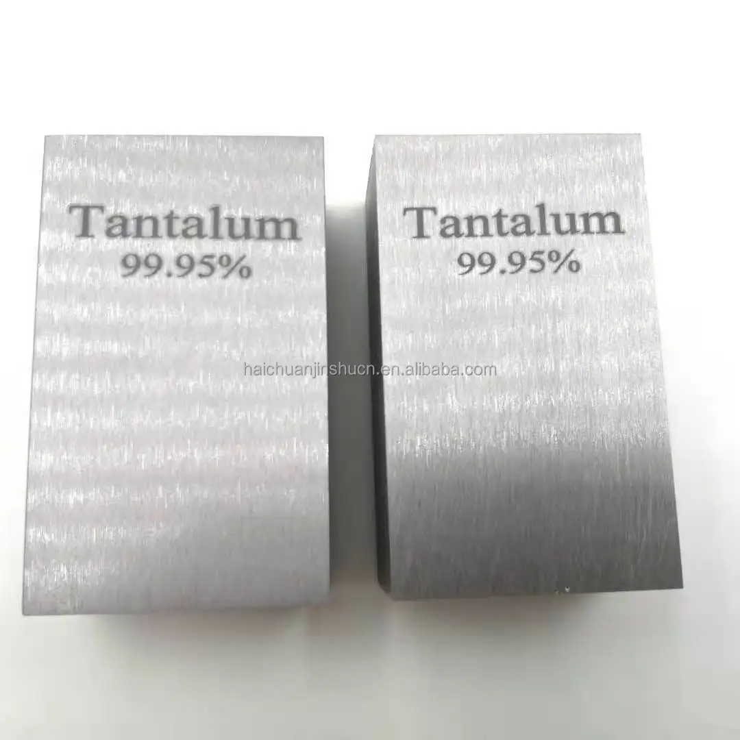 99.95%純度 タンタル ingot 銀灰色ポリッシュ仕上げ 価格/kg
