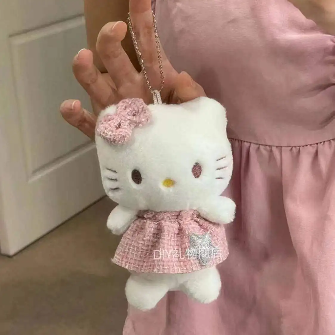 Allogogo Custom New Arrival Cartoon Promotional Hello Kt Kawaii Plush Keychains Plush Doll Soft Cat Plush Keychains