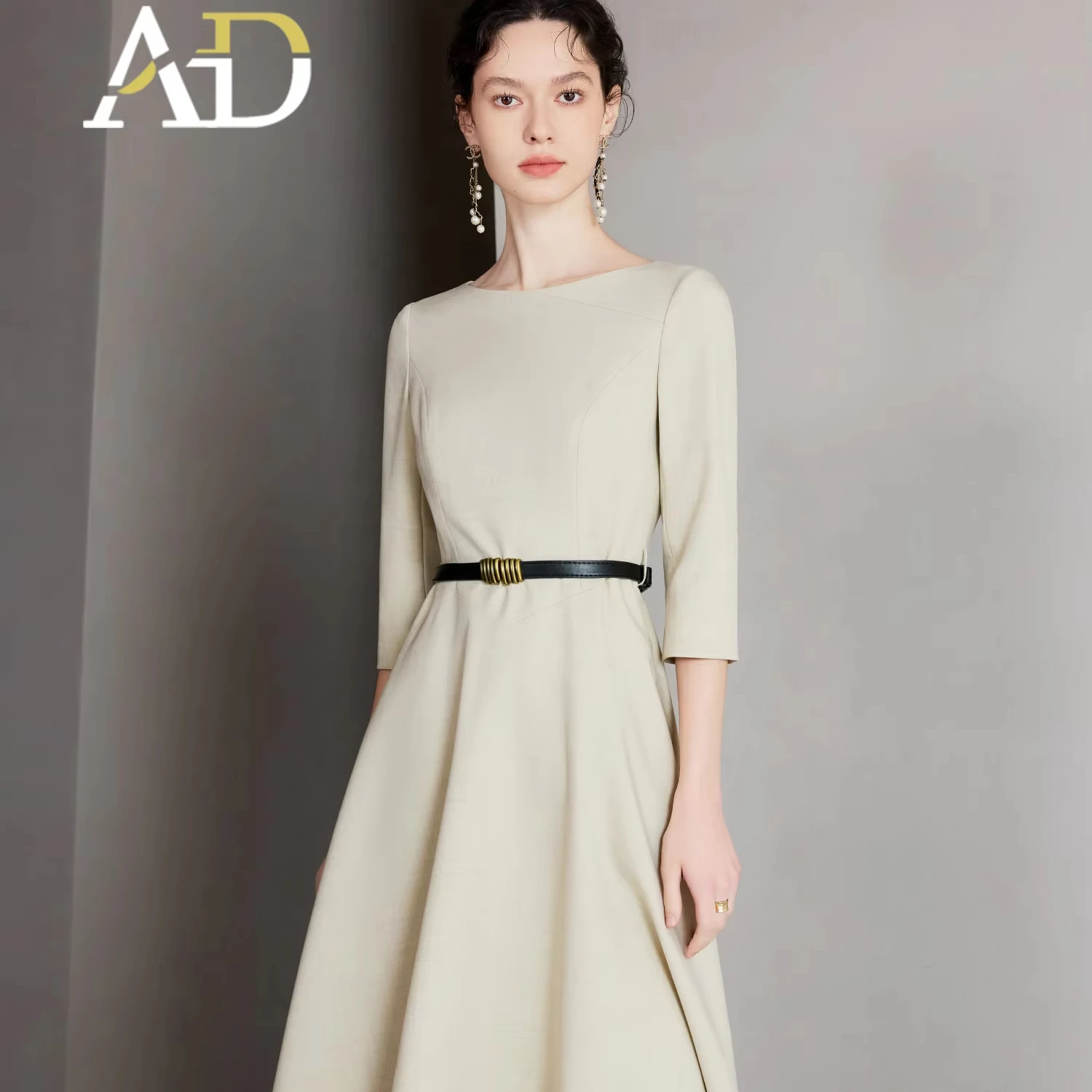 2025 Tailored Dresses Women Office Suits Dirndl High Quality ODM OEM  Customized Clothing by Factory for Ladies Formal Wear