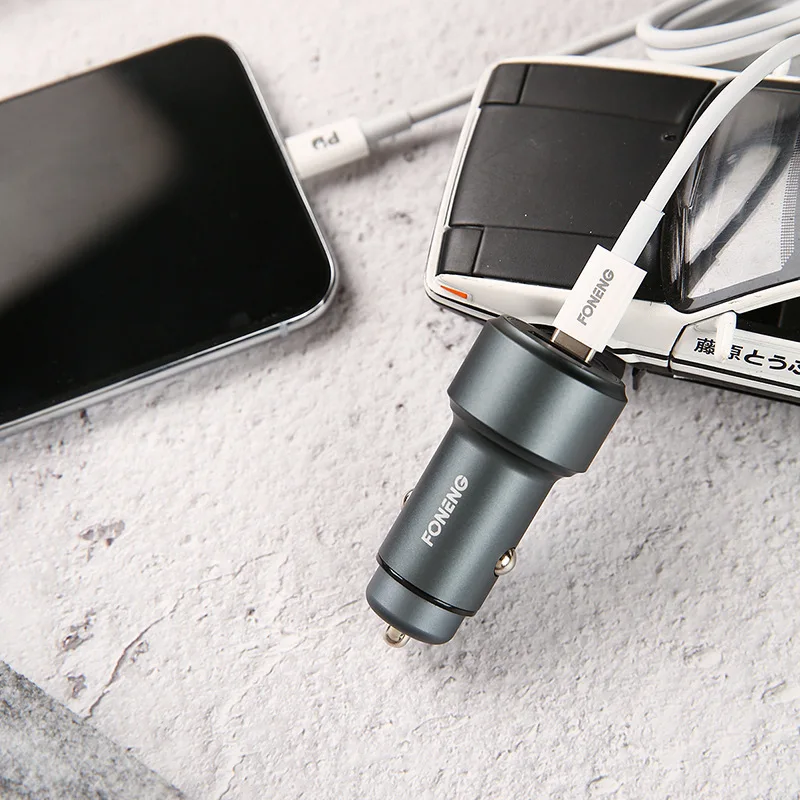 Металлическое автомобильное зарядное устройство FONENG C14 18 Вт PD для быстрой зарядки с двумя