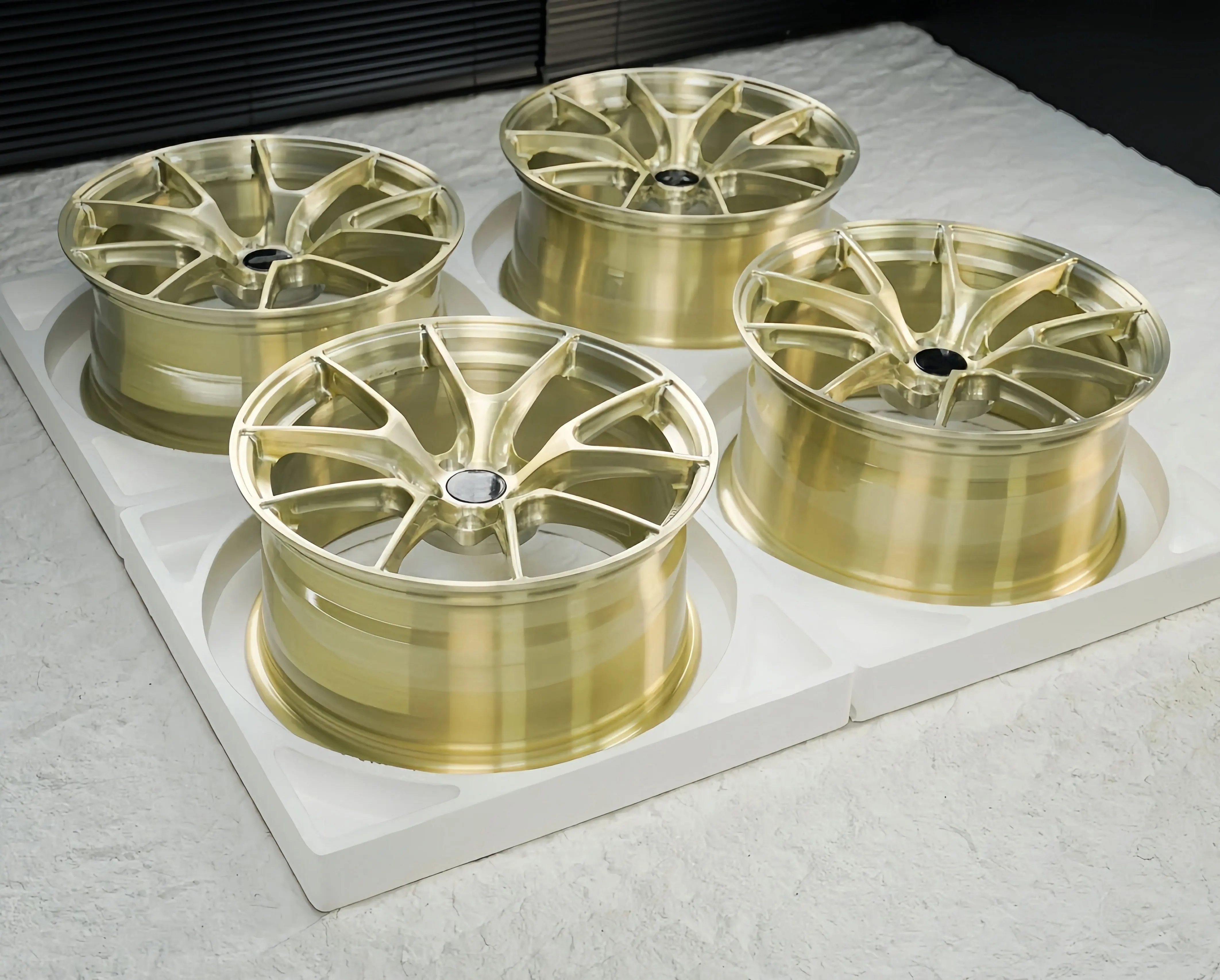 XINLAI Hot Sale 1 Piece Deep Concave Forged Brushed Polished 5x120 5x112 5x114.3 18 19 20 21 22 Inch Wheel for Racing Car Wheel - Image 2