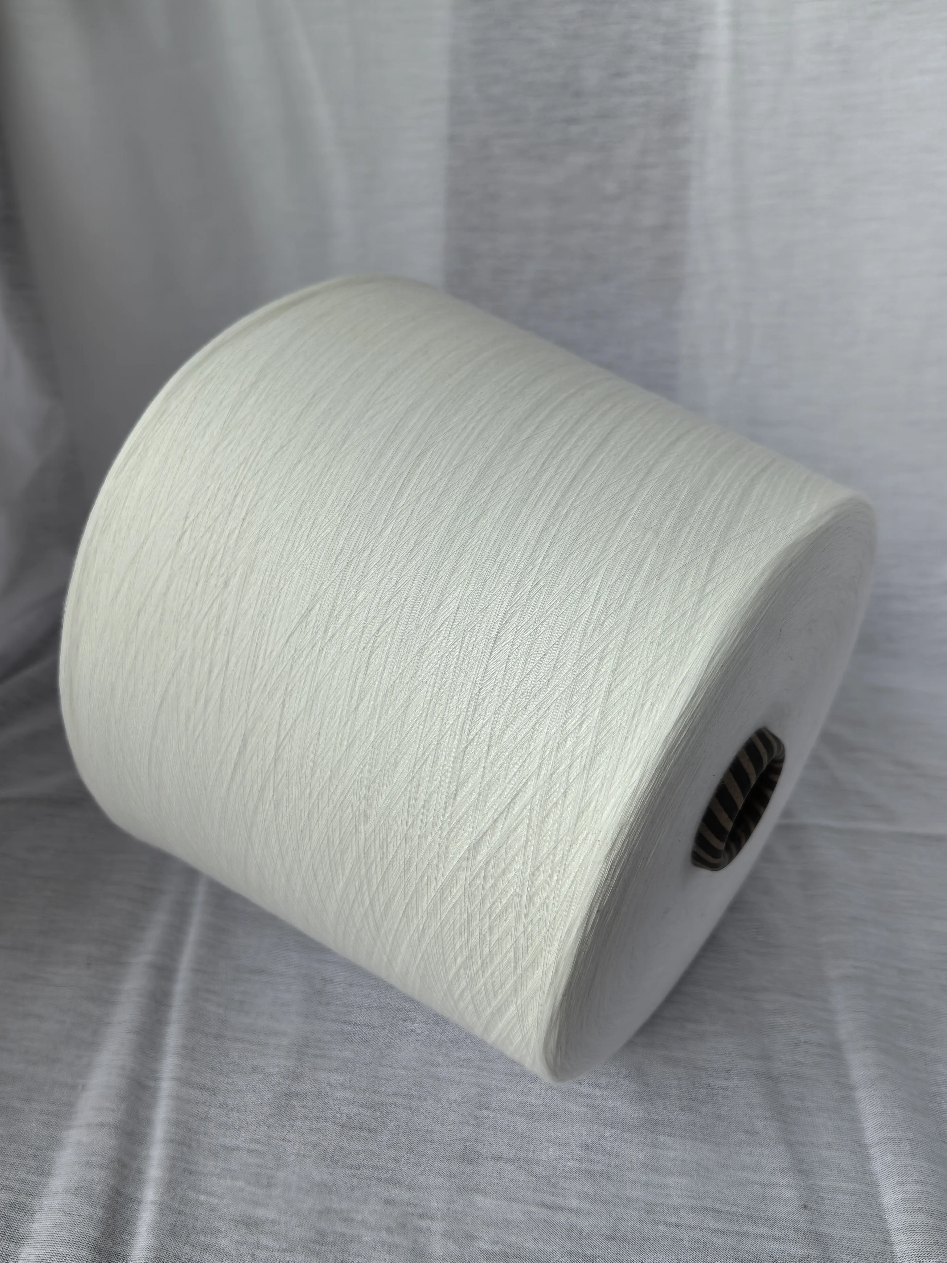 Ne40 100% PLA Corn Fiber Yarn Natural Plant Polylactic Acid Biodegradable Cotton Blended for Knitting and Weaving
