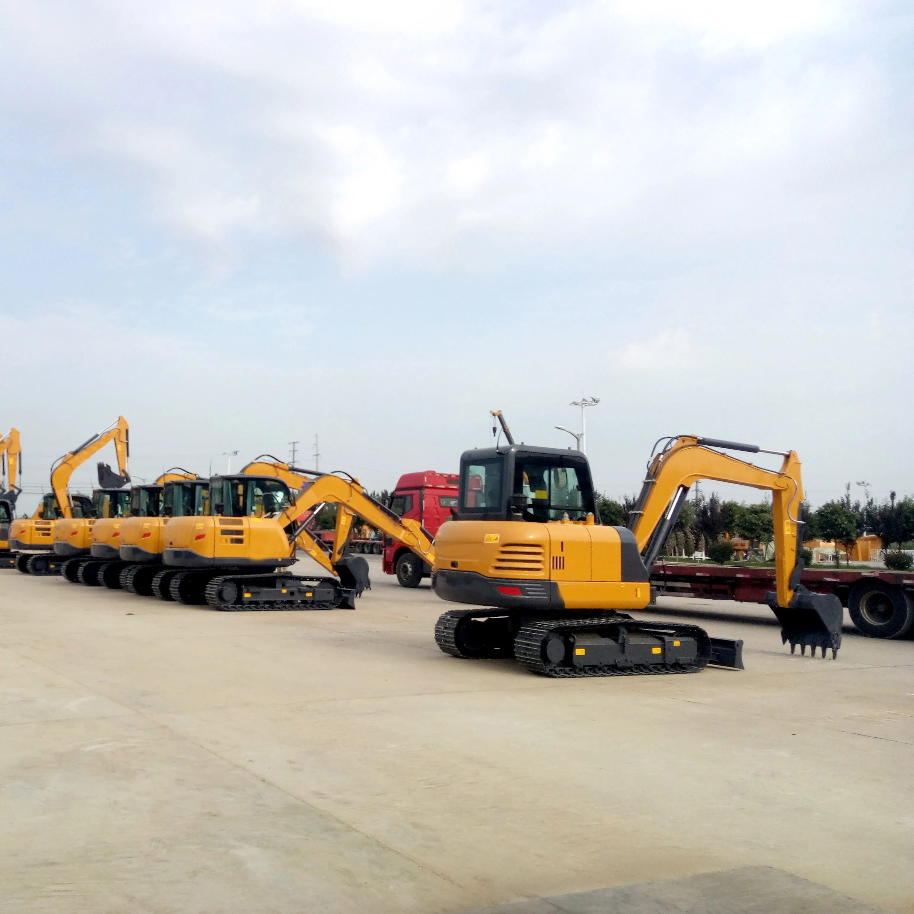 6tons Small Xe60d Mini Crawler Excavator with Hammer Sale in Nigeria for Sale with Good Price