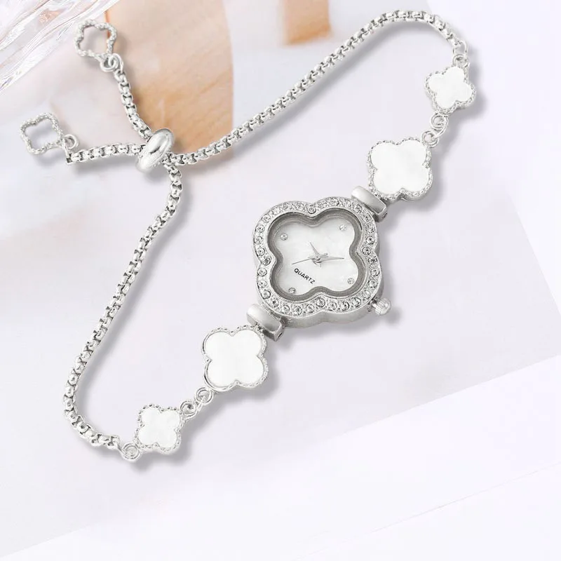 Four Leaf Clover Quartz Watch Temperament Light Luxury Diamond Inlaid Women's Watch Niche Flower Shaped Bracelet Women's Watch