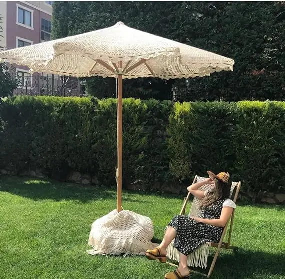 Luxury 2.5M Wooden Pole Macrame Ropes Open Parasol Sun Protection Garden Patio Umbrella with Modern Design for Hotels Parks