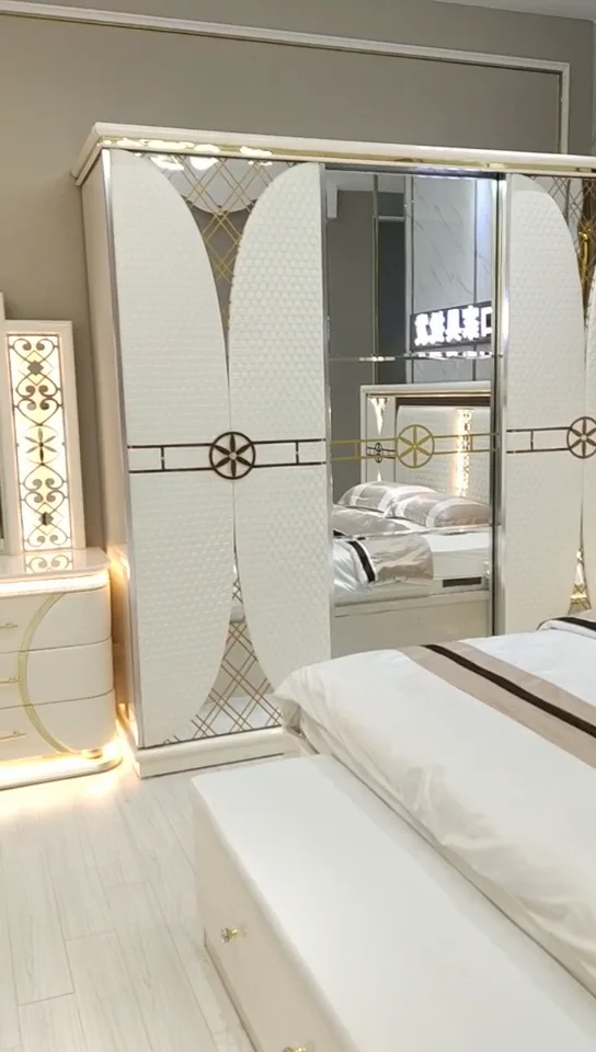 Elegant Luxury Modern Design 5pcs Jordans Furniture Bedroom Sets Glass