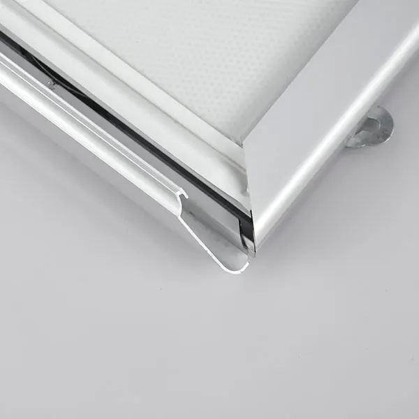 SL25E Retail shelf LED light box for promotional displays