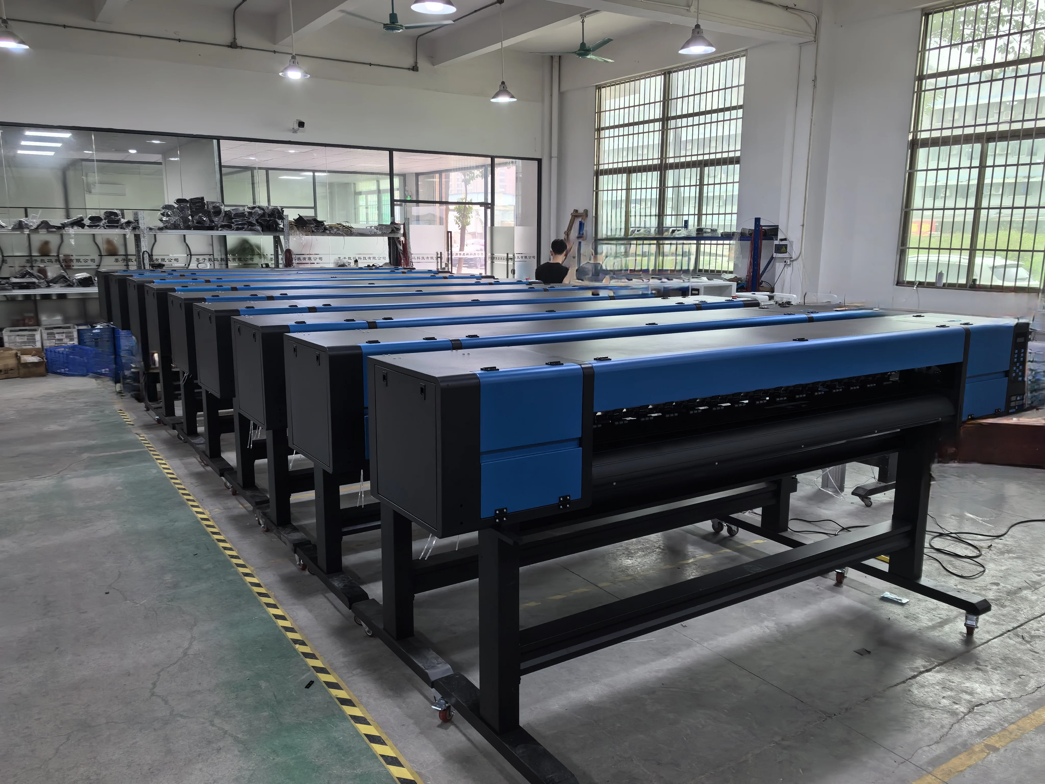 Sublimation Roll-to-Roll Printer Heat Press Banner Fabric Flex Egg Materials-1800mm Width 26 Ppm 2400 DPI Eco