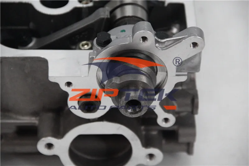 11100-57B02 11110-82602 G13B Cylinder Head for Suzuki Swift Gti