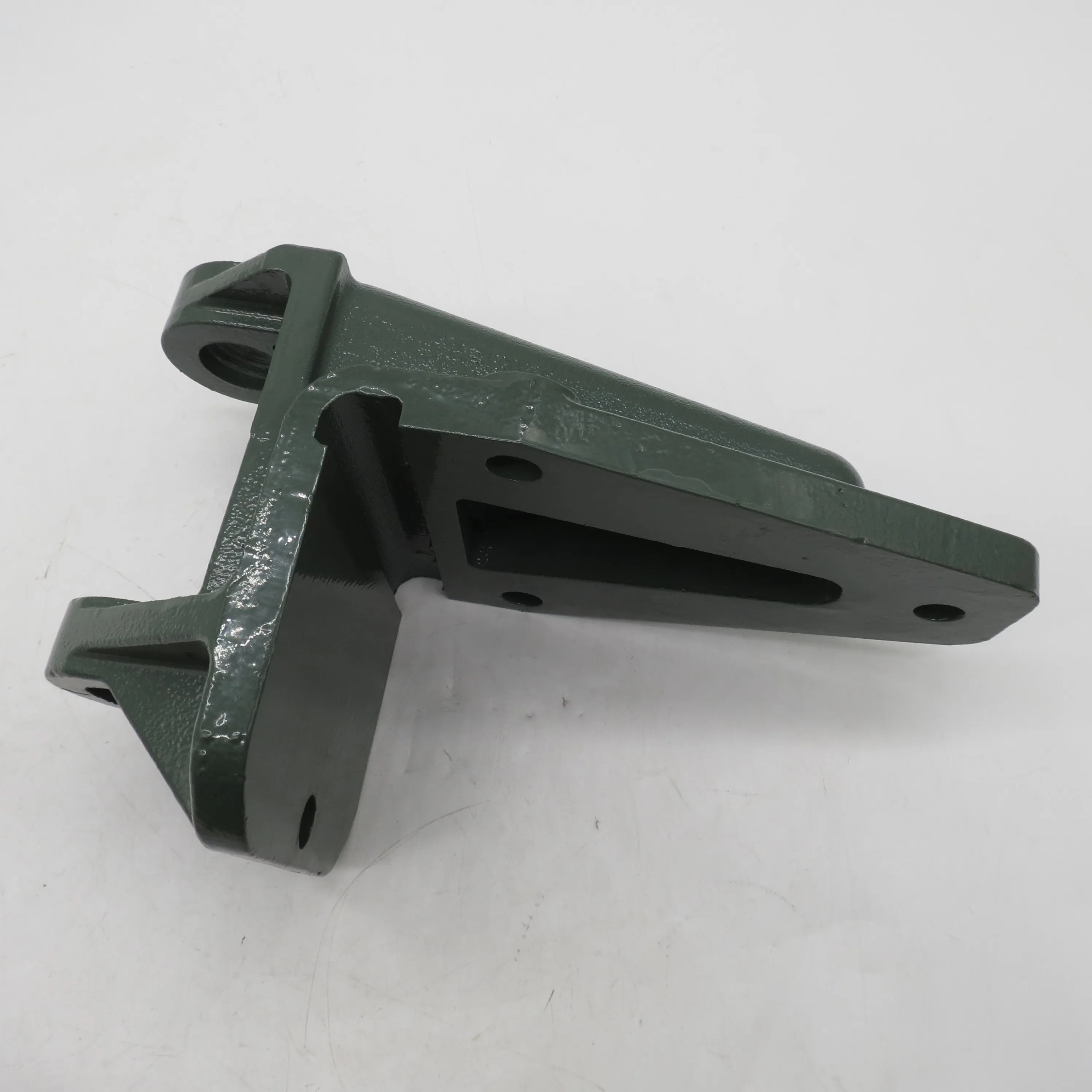 High Quality Front Spring Rear Bracket WG9731520004