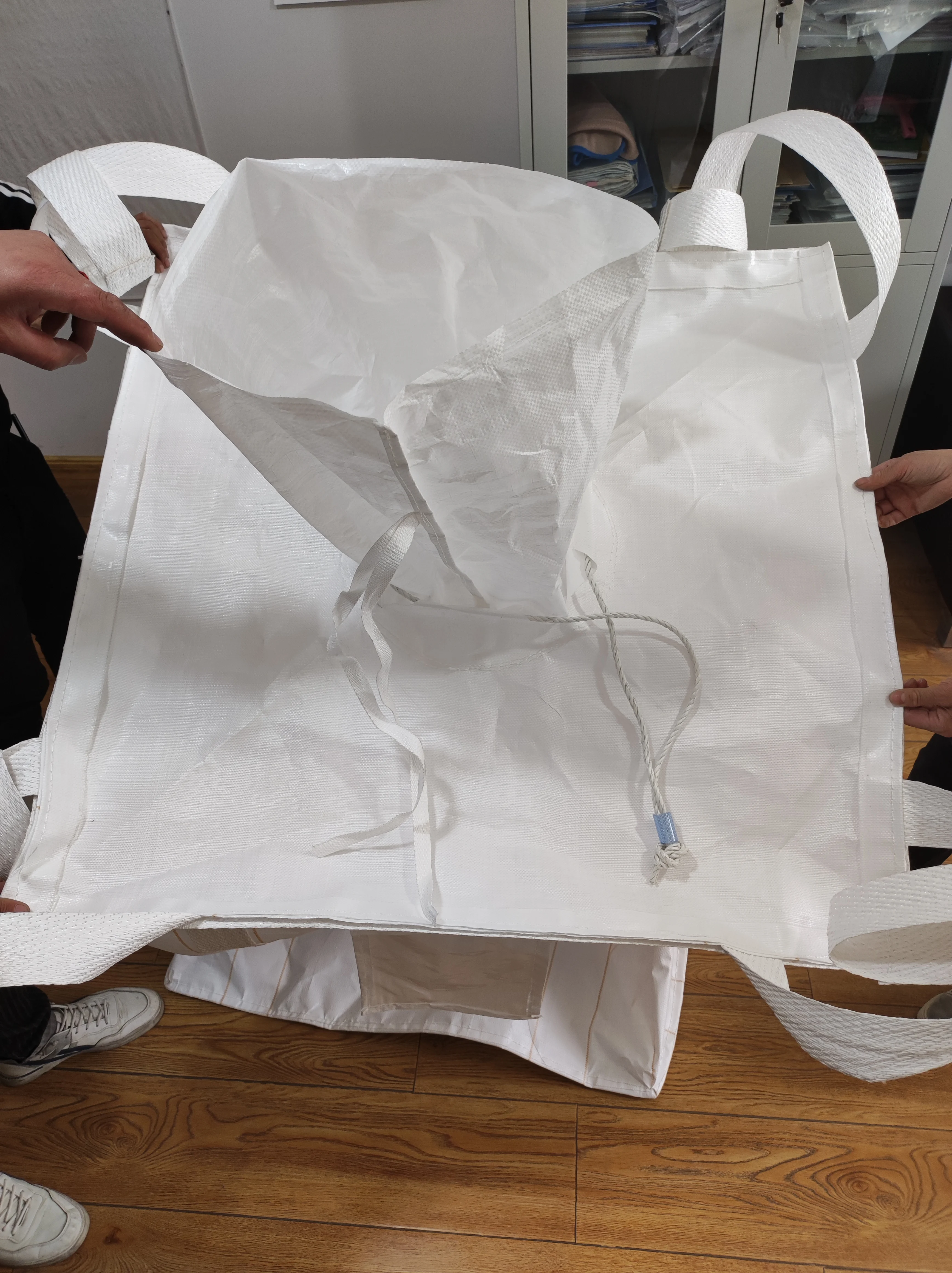 Uncoated White Baffle FIBC with Cross-Corner Lifting Loops — view 6
