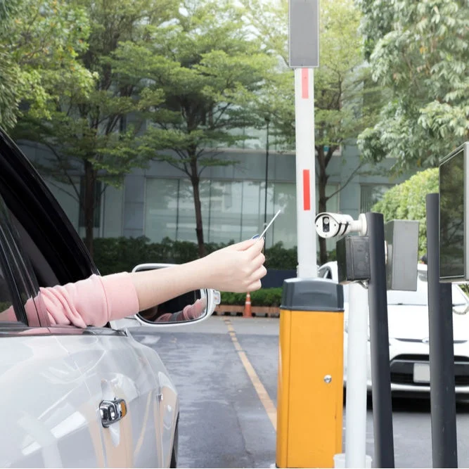 LPR Car Ticket Parking System with Automatic Parking Control for Parking Lot Management