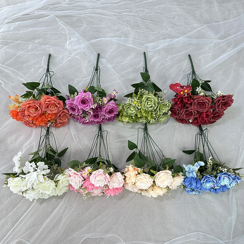 Verbeter jou bloemrangskikkings met lange steel valse hydrangeas