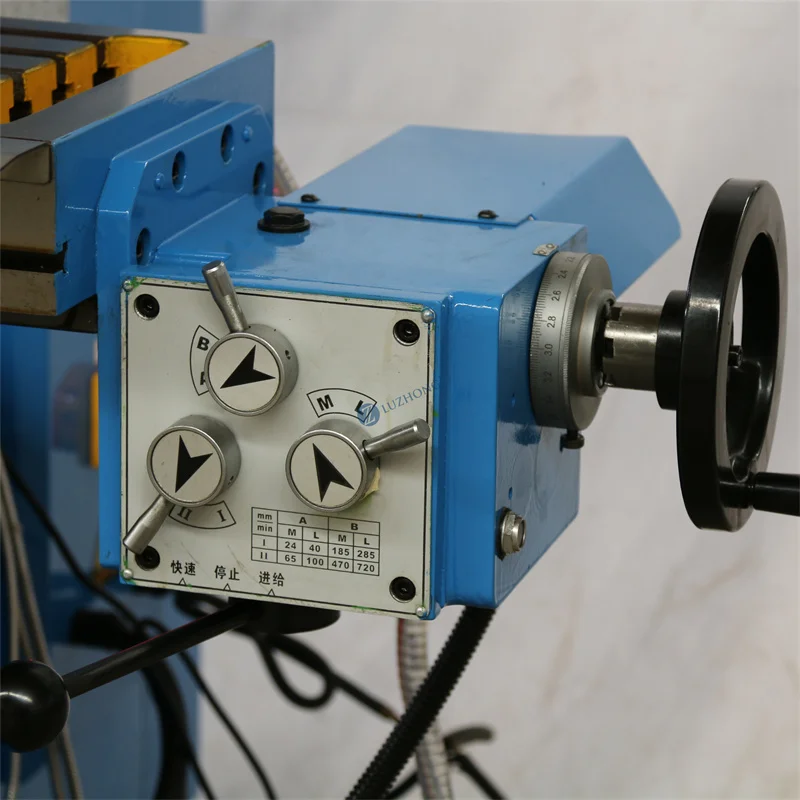 X5028 Small Universal Knee and Column Type Vertical Mini Milling Machine
