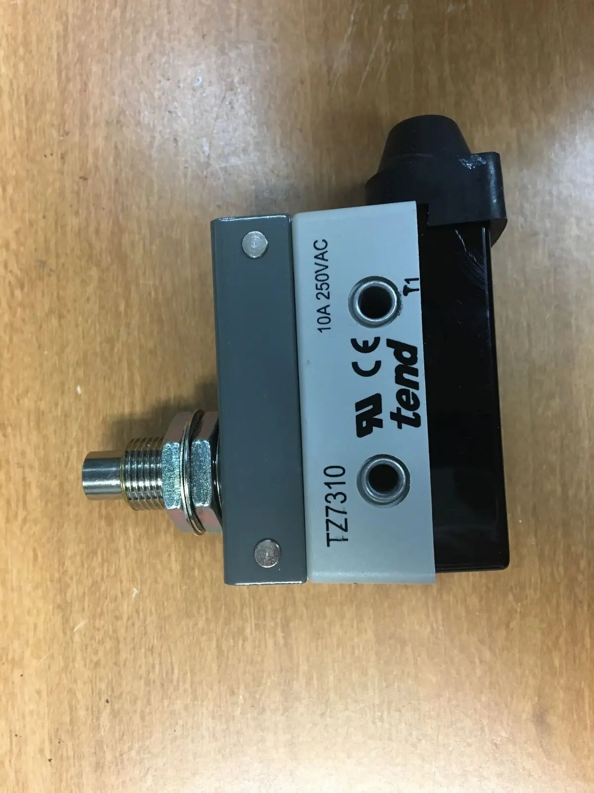 ツッチー Tend Limit Switch TZ-8108 - Reliable Performance & Certifications