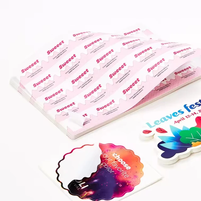 Private Design Custom Matt Finish Printing Self-adhesive Packing Rectangle Shape Roll PVC Stickers Labels