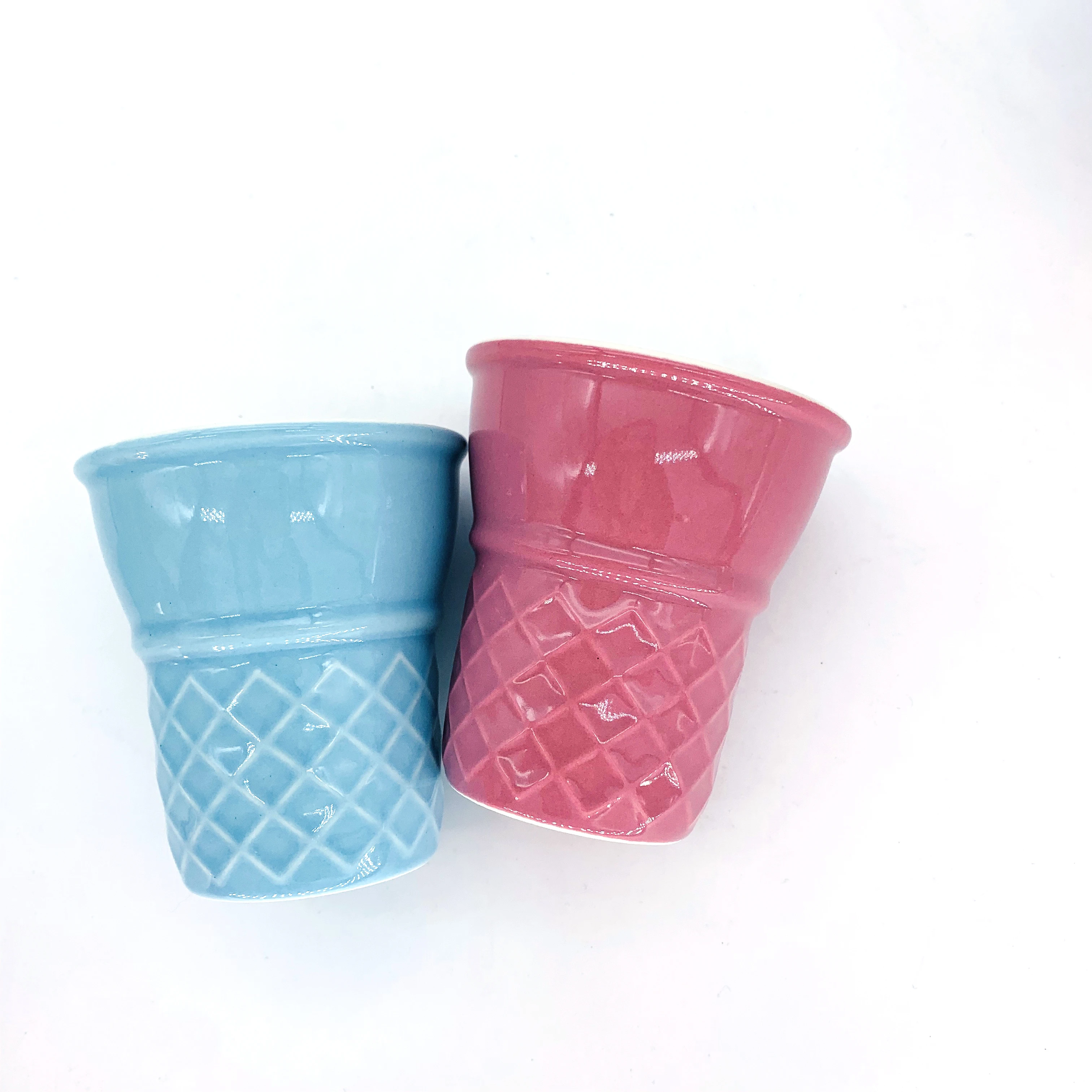 HOT Summer ICE CREAM CONE YELLOW/PINK ICE CREAM CERAMIC CUPS