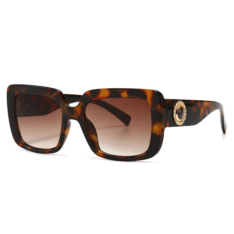 Dropshipping Plastic Fancy Big Frame square Oversized Ladies Diamond Trendy Women Shades Sun Glasses Sunglasses 2021