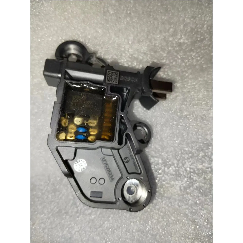 0272220731 For Bosch Alternator Regulator For VW Wholesale Voltage 