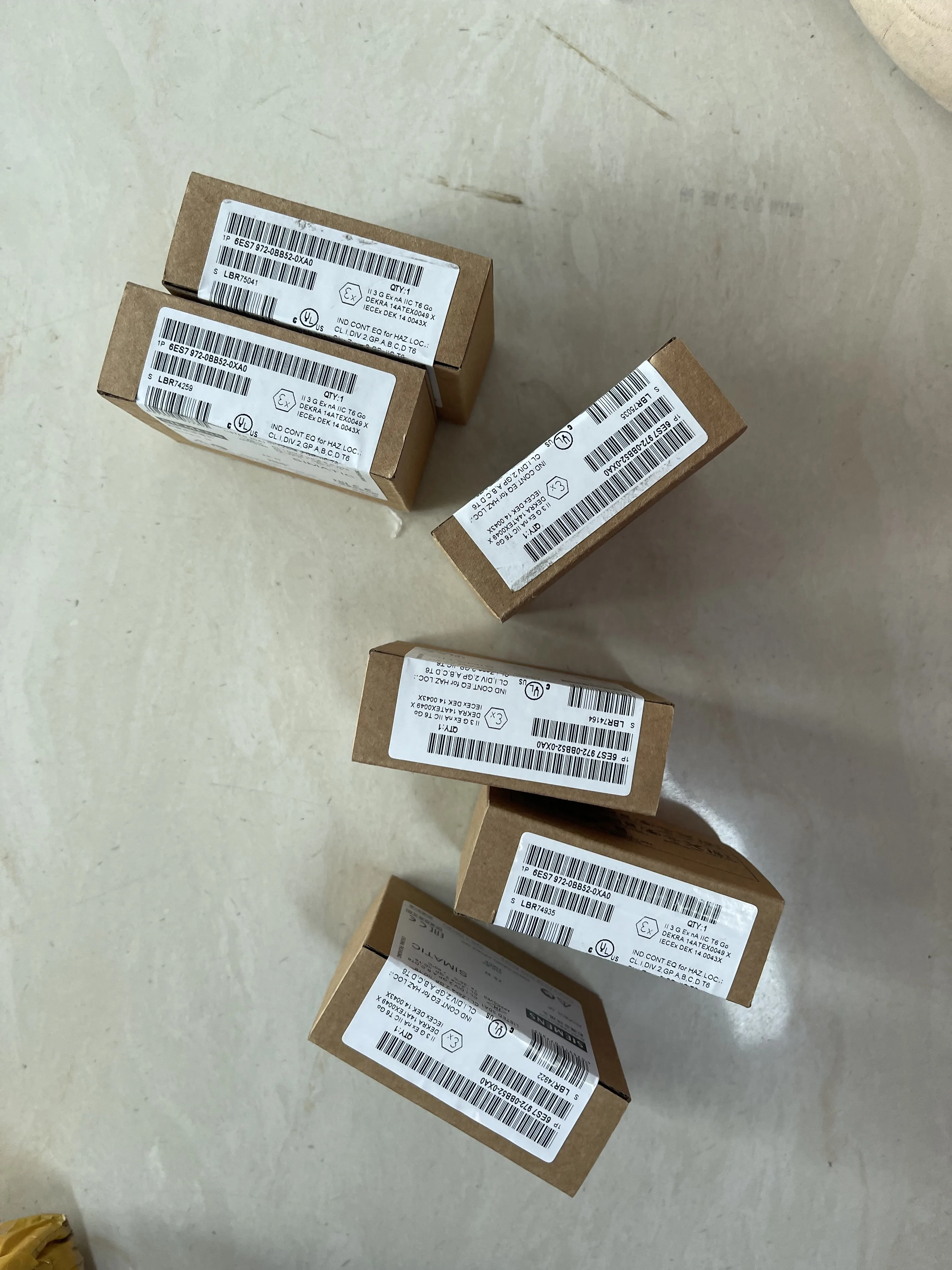 Siemens Terminal Block 6ES7972-0BB50-0XA0