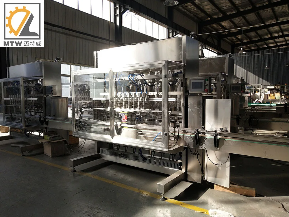 Automatic bottle feeding machine