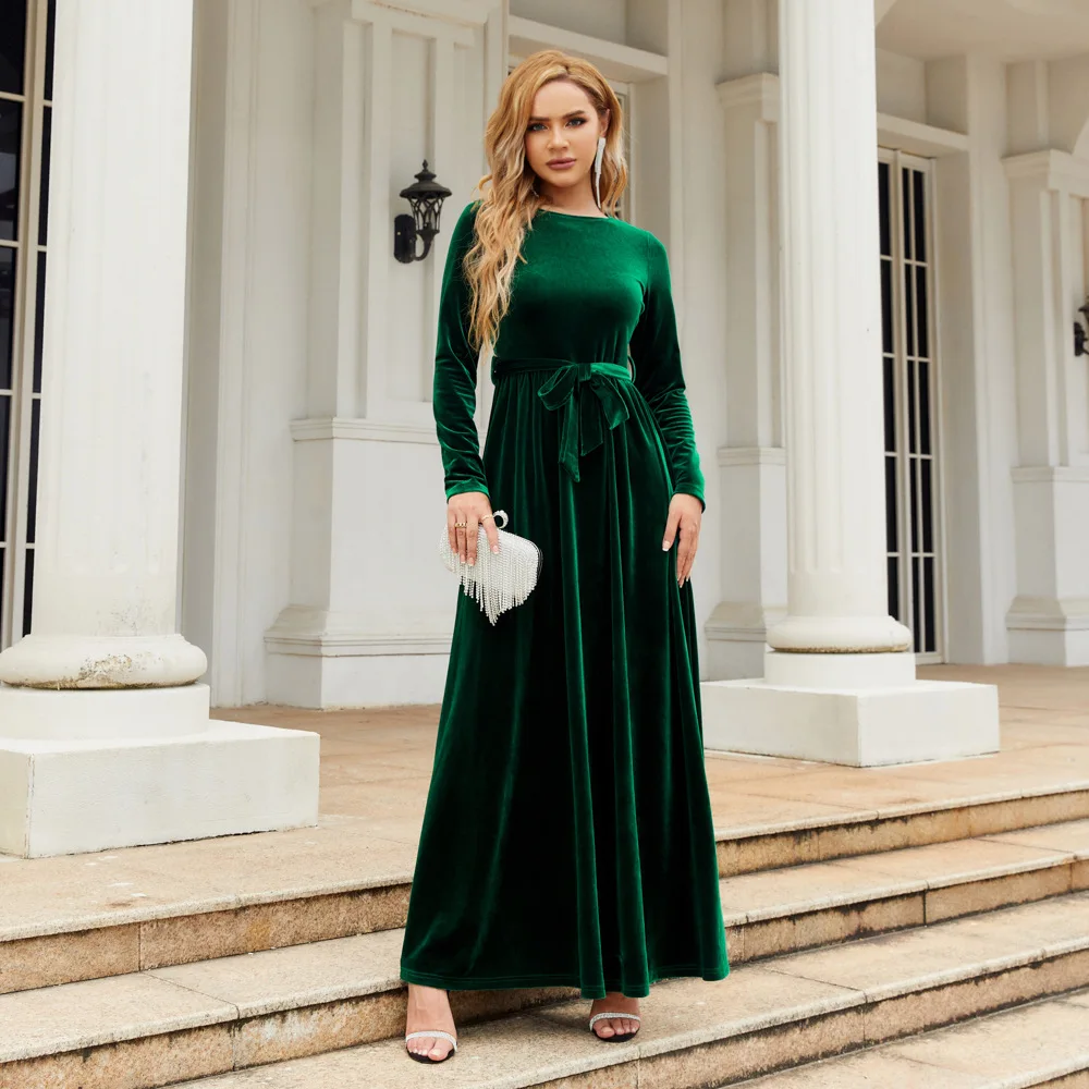 Women's Loose Velvet Long Sleeve O-neck Maxi Dress For Autumn